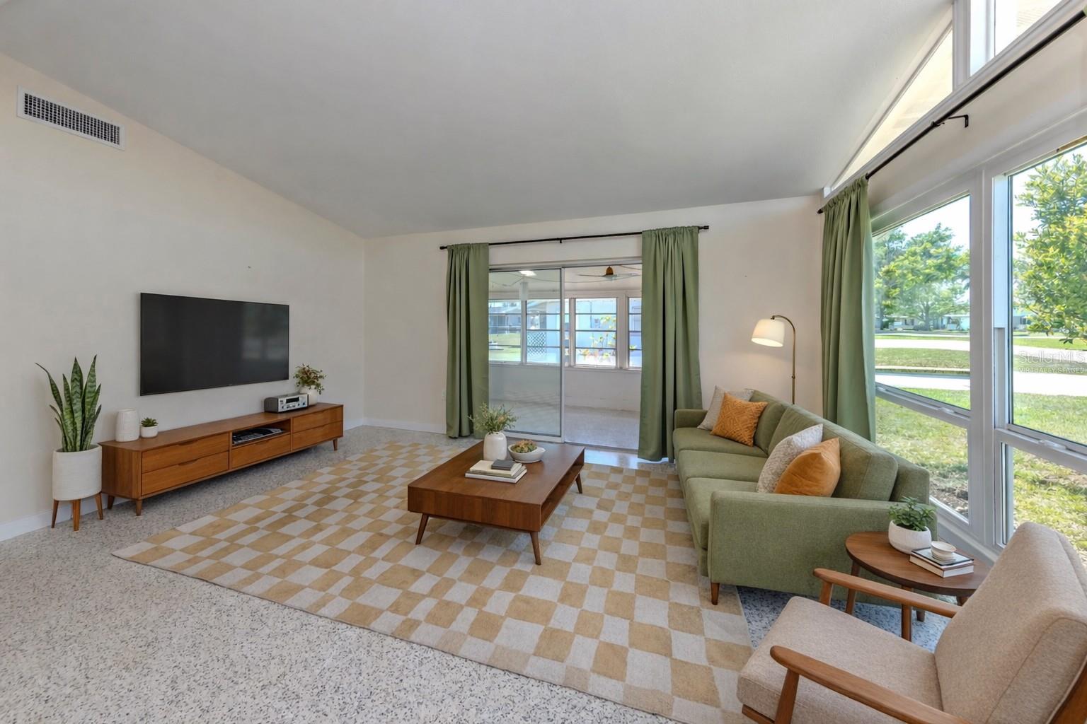 VENICE GARDENS - Residential