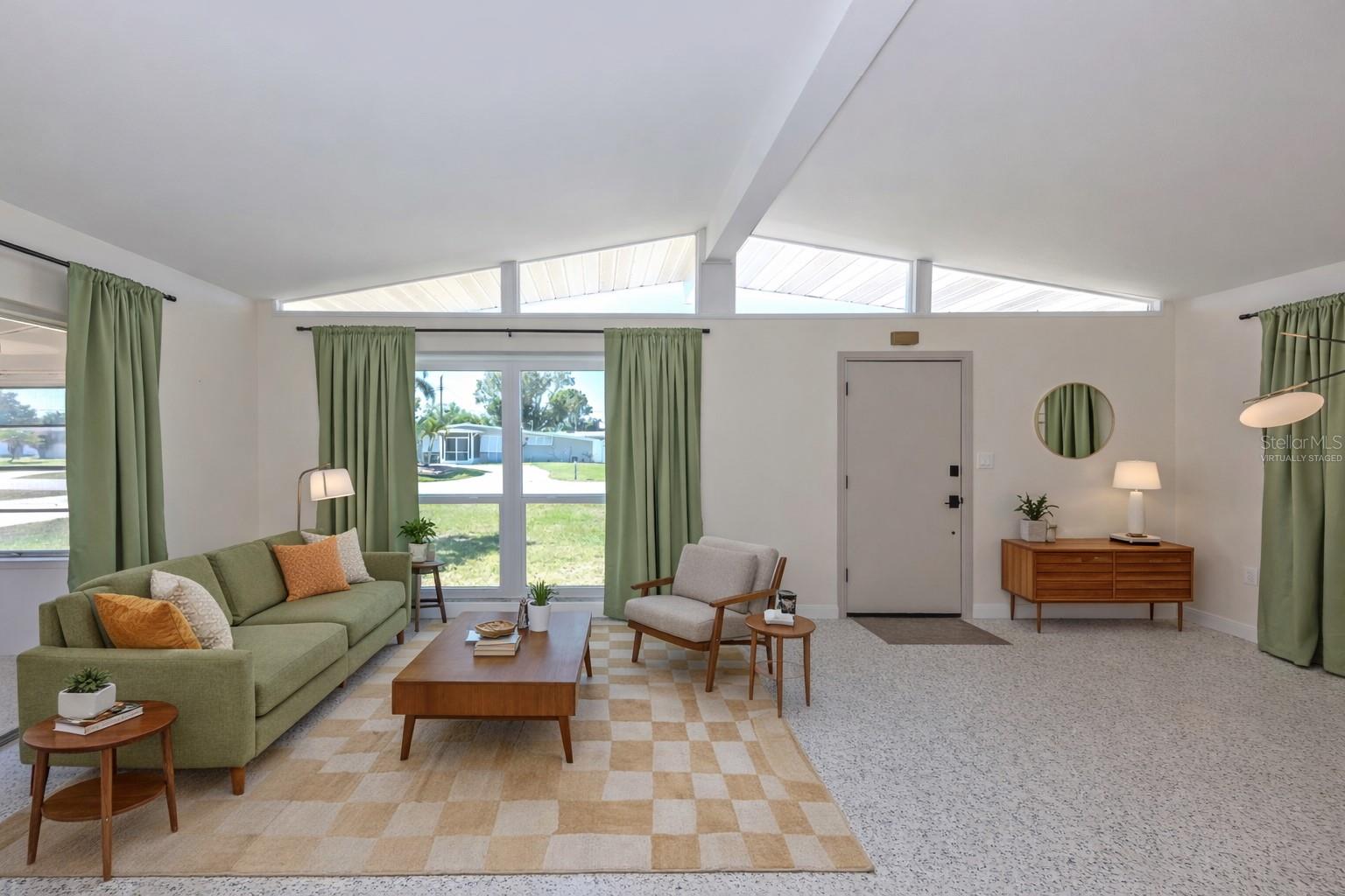 317 HILLVIEW ROAD, VENICE, FL, 34293 3 317 HILLVIEW ROAD