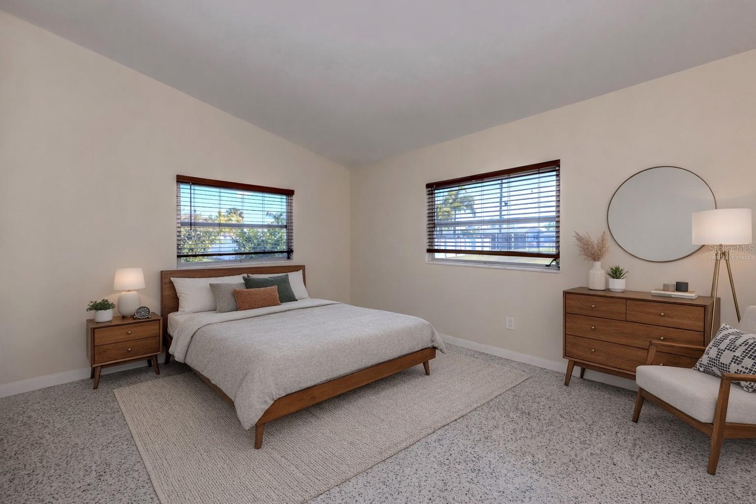 VENICE GARDENS - Residential