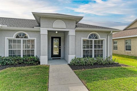 A home in PARRISH