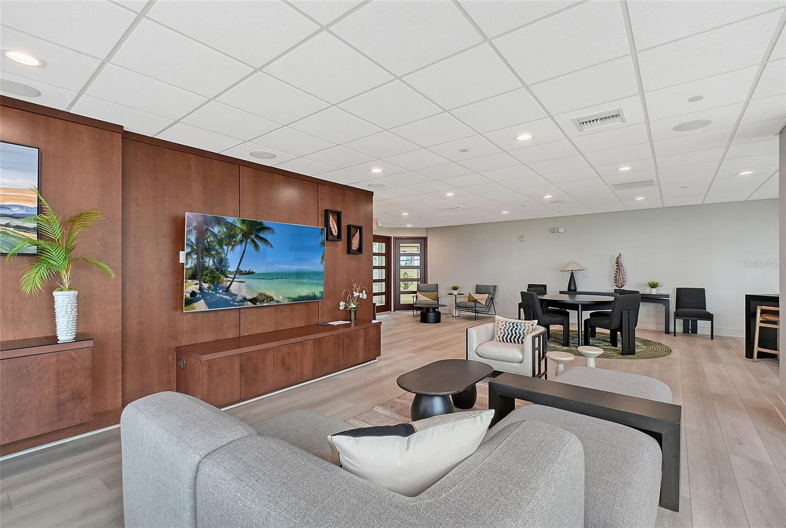 CONDO ON THE BAY TOWER - Residential Lease