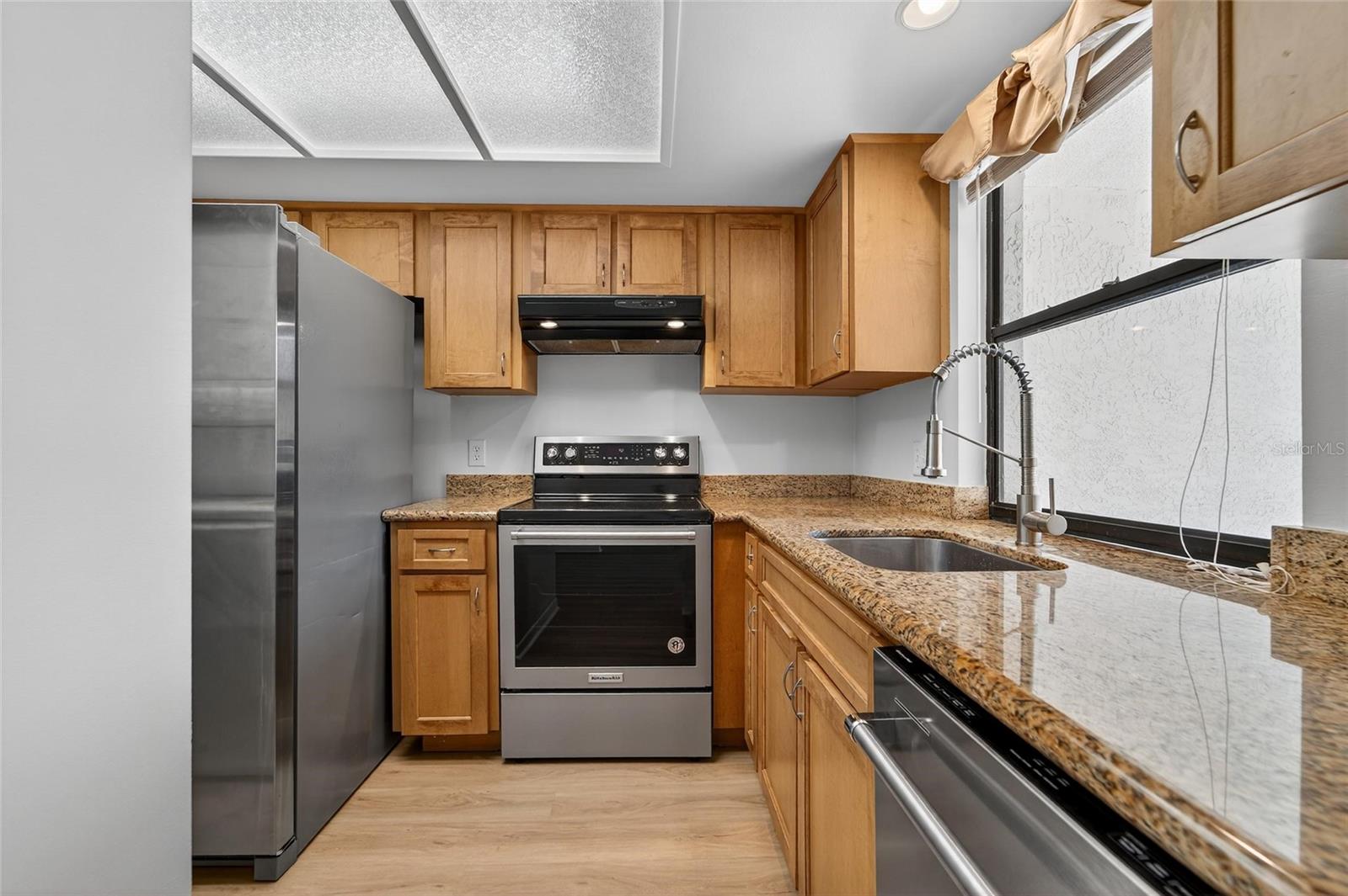 VILLAGE TOWERS CONDO - Residential