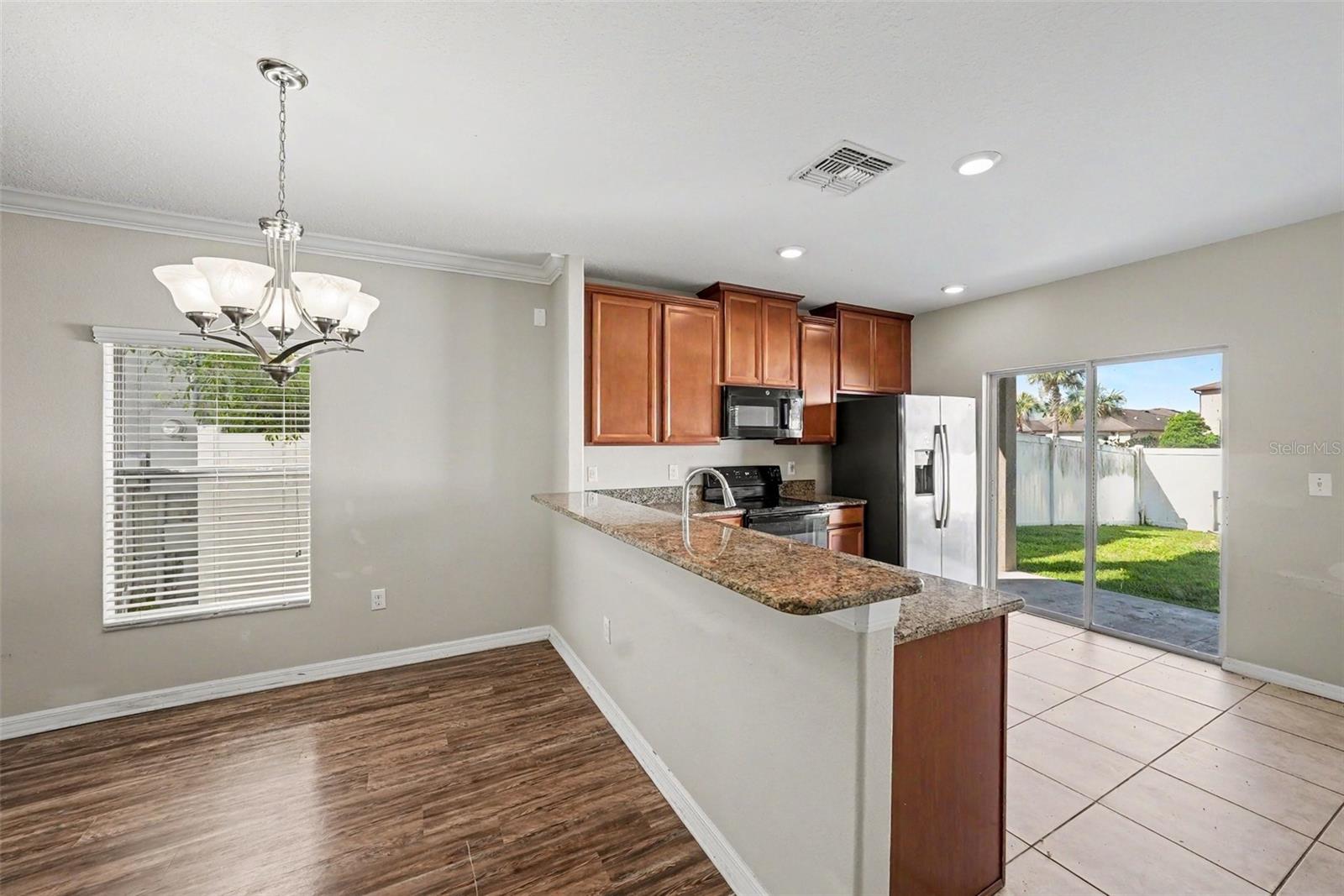 1904 HAWKS VIEW DRIVE, RUSKIN, FL, 33570 3 1904 HAWKS VIEW DRIVE