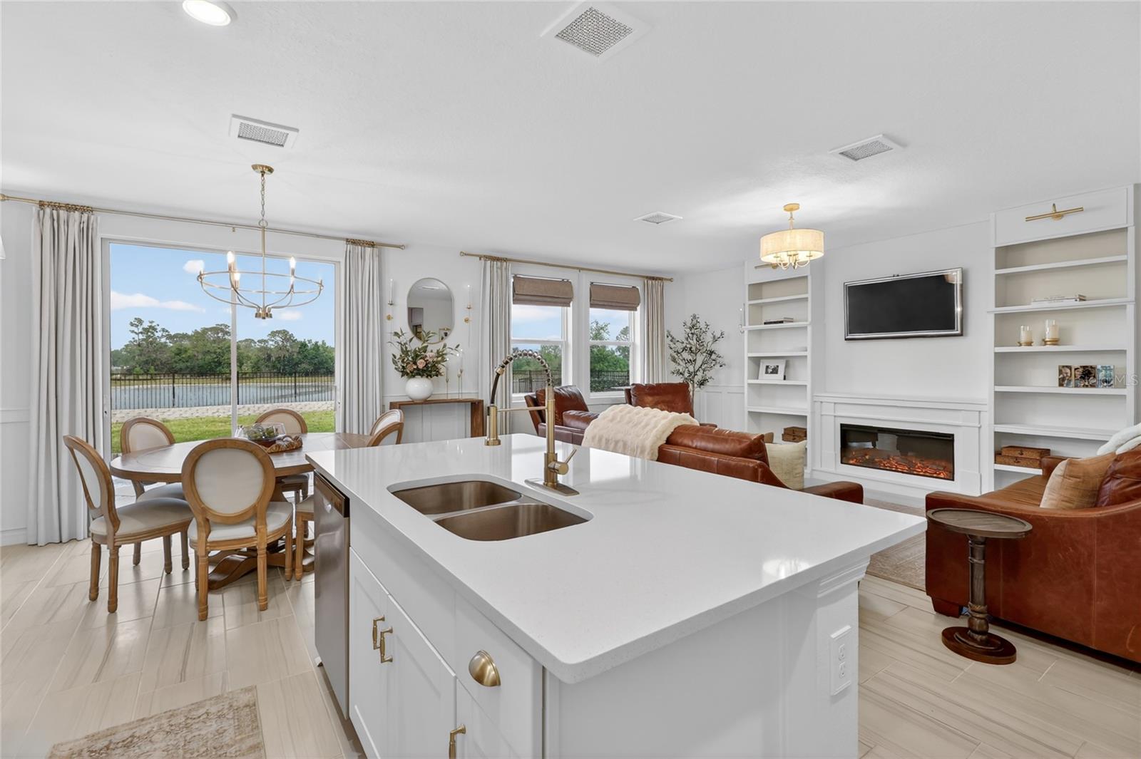 RESERVE/VAN OAKS PH 1 - Residential