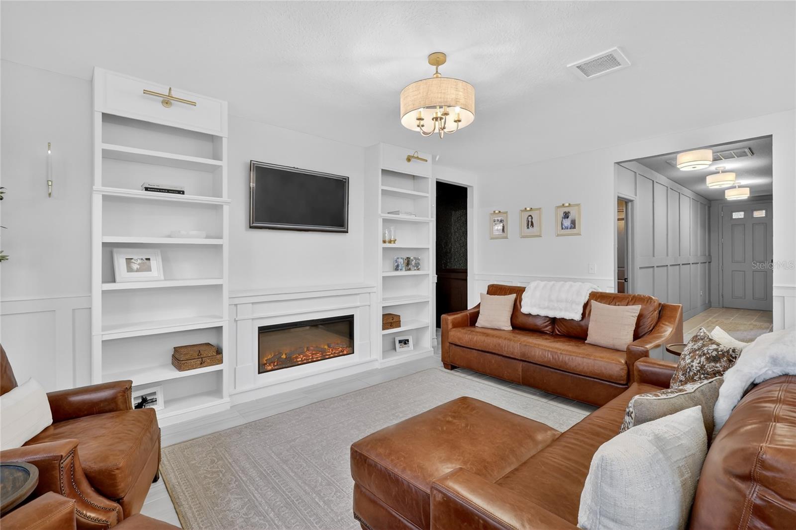 RESERVE/VAN OAKS PH 1 - Residential