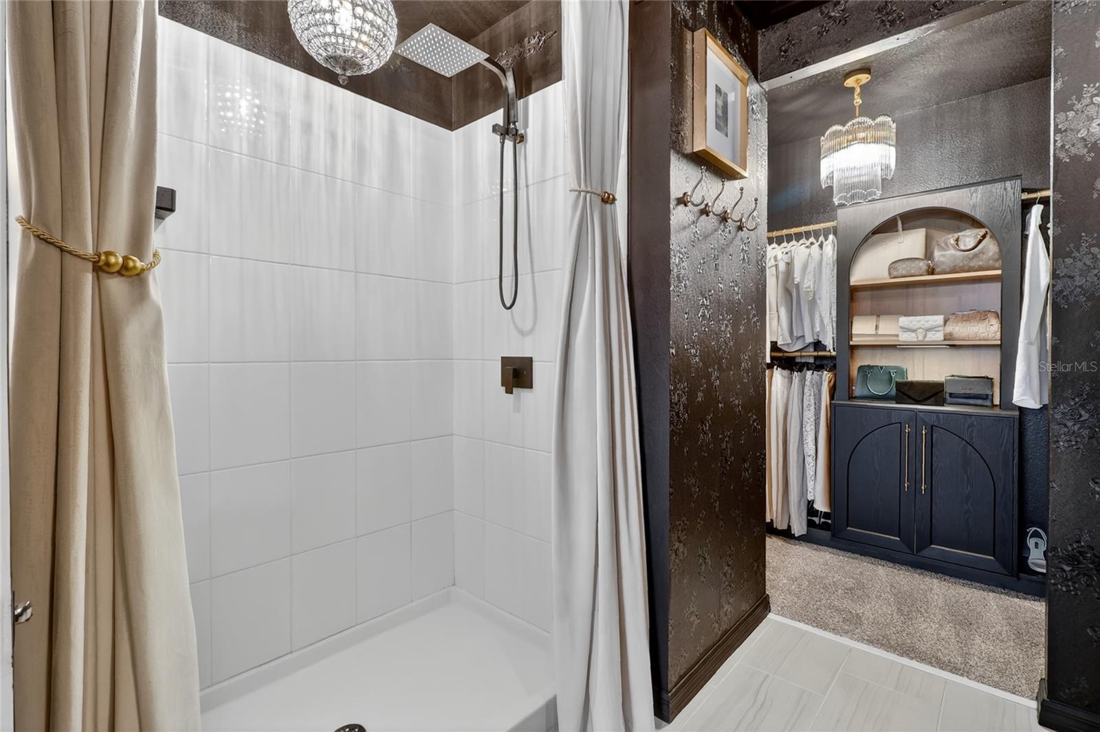 RESERVE/VAN OAKS PH 1 - Residential