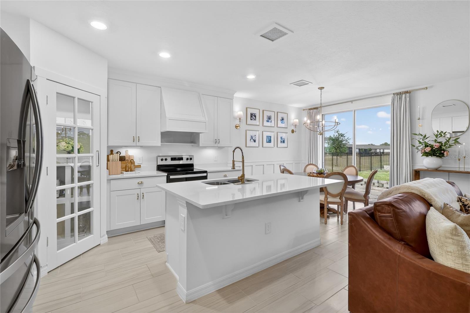 RESERVE/VAN OAKS PH 1 - Residential