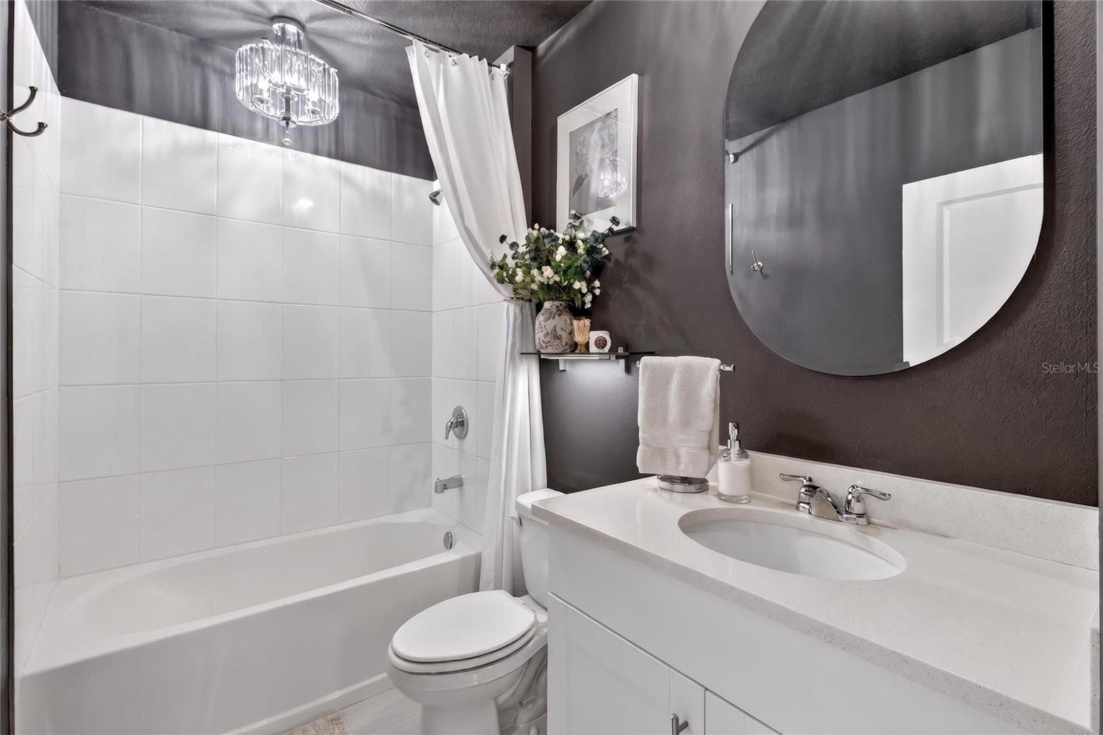 RESERVE/VAN OAKS PH 1 - Residential