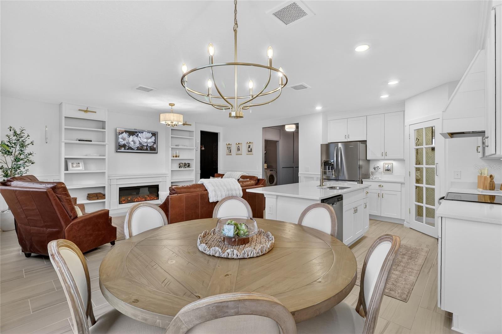 RESERVE/VAN OAKS PH 1 - Residential