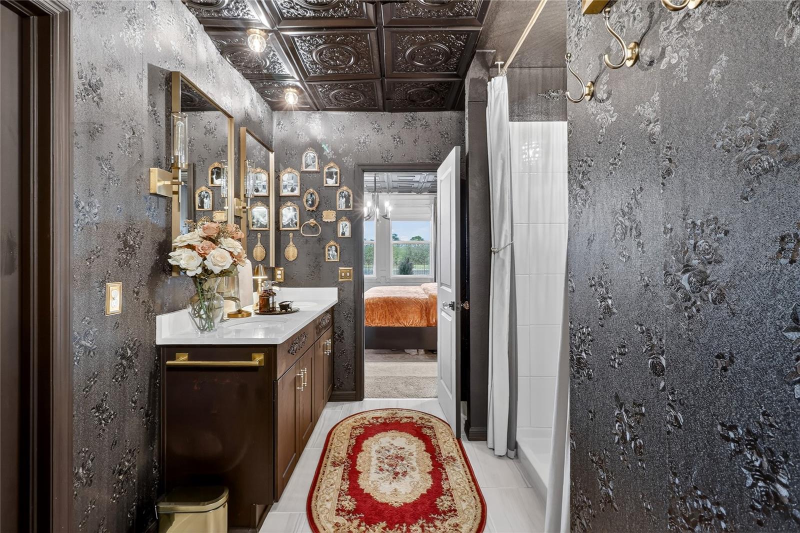 RESERVE/VAN OAKS PH 1 - Residential