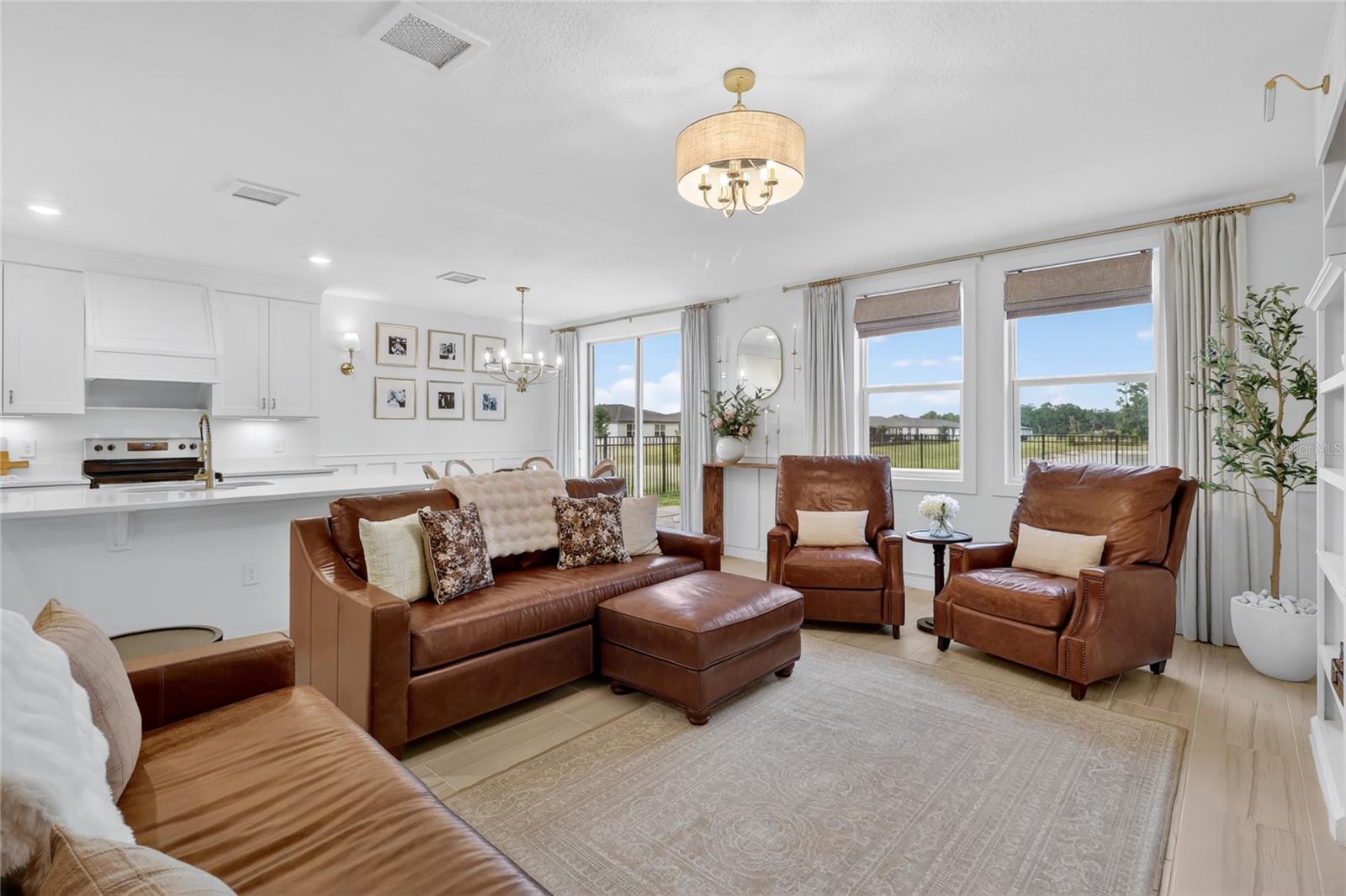RESERVE/VAN OAKS PH 1 - Residential