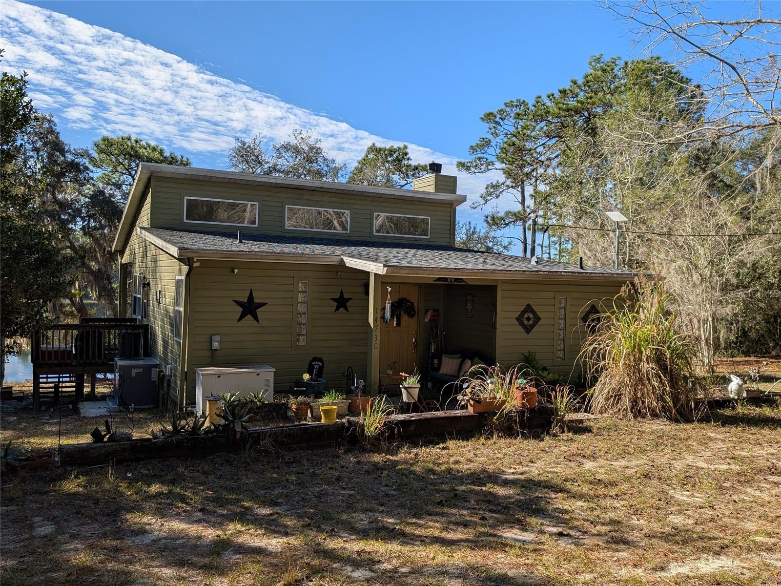 GOVT LEASE LT ROUND LAKE - Residential