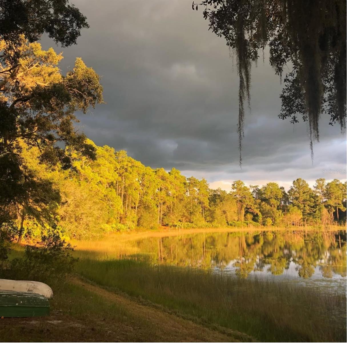 GOVT LEASE LT ROUND LAKE - Residential