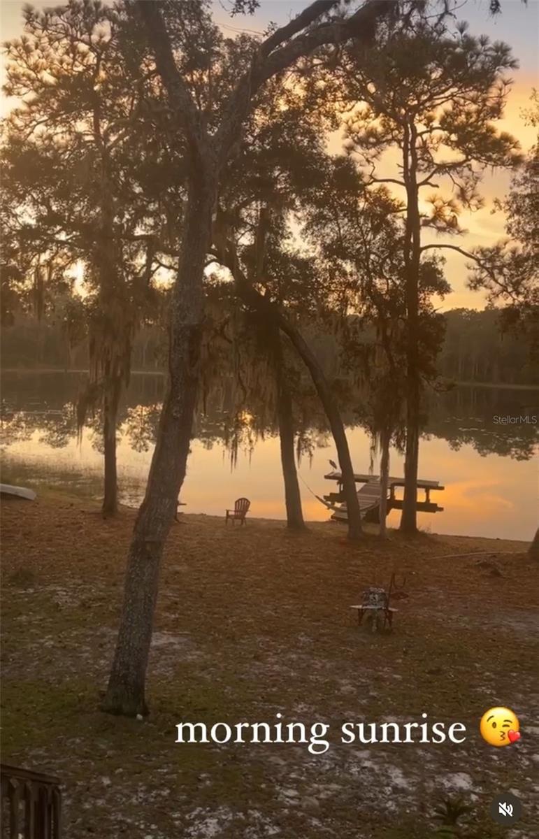 GOVT LEASE LT ROUND LAKE - Residential