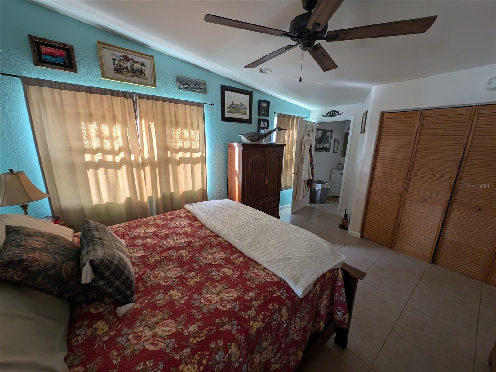 GOVT LEASE LT ROUND LAKE - Residential