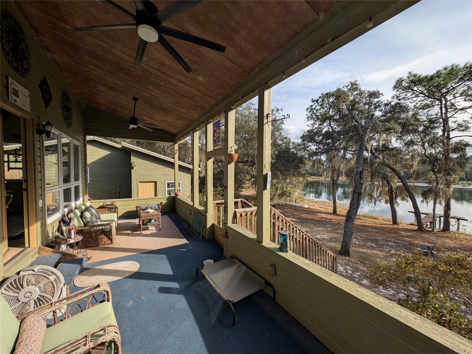 GOVT LEASE LT ROUND LAKE - Residential