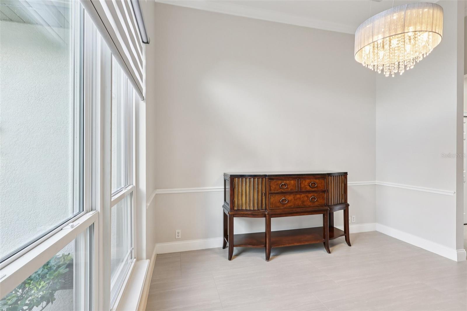 KEENES POINTE UT 04 SEC 31 48 82 - Residential