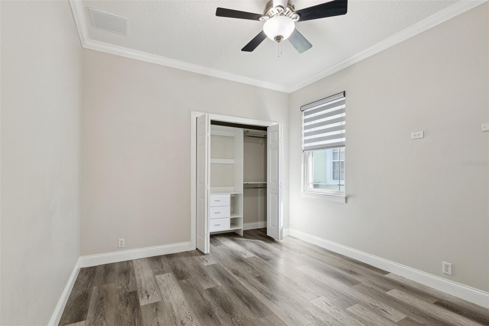 KEENES POINTE UT 04 SEC 31 48 82 - Residential