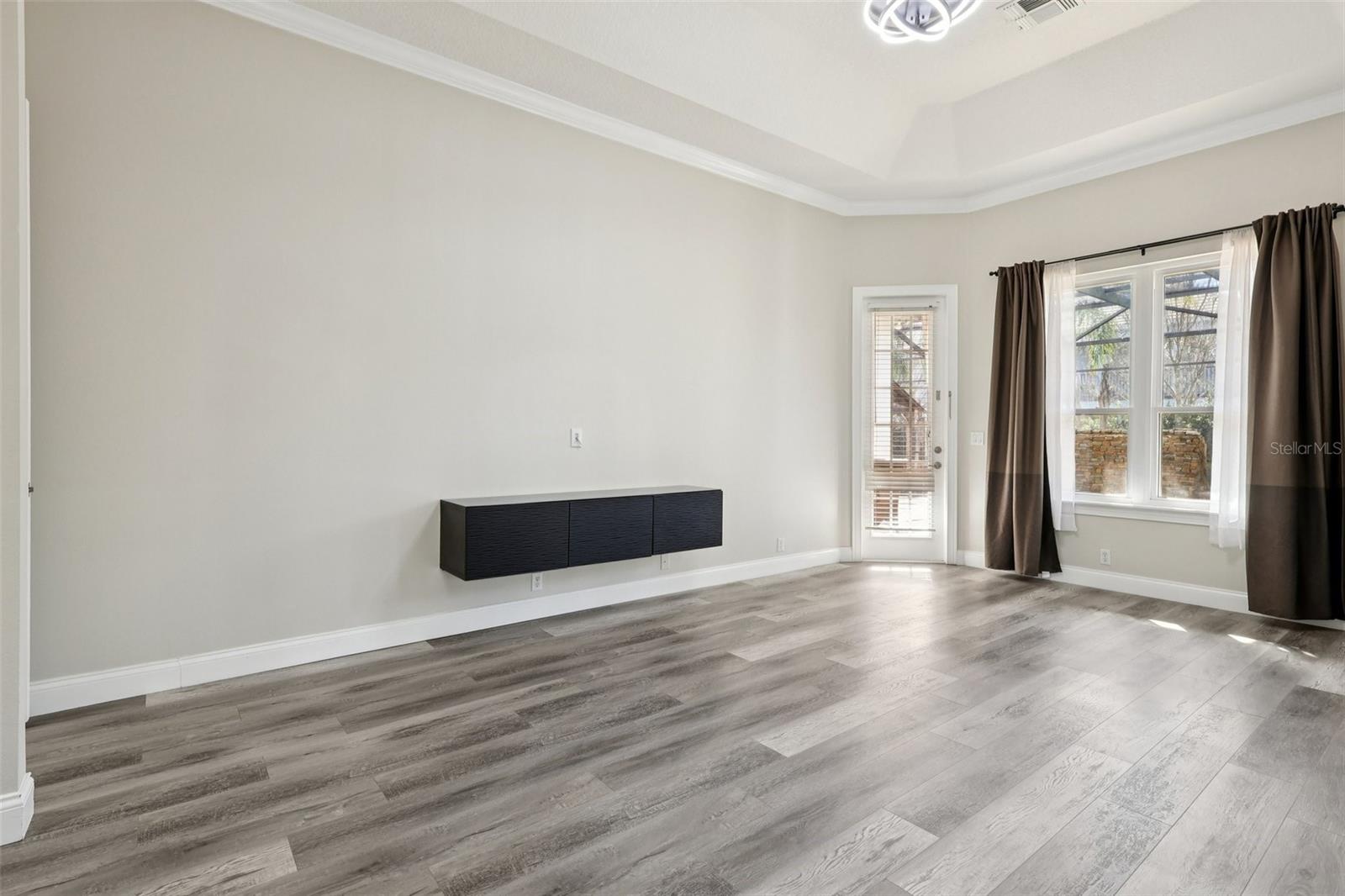 KEENES POINTE UT 04 SEC 31 48 82 - Residential