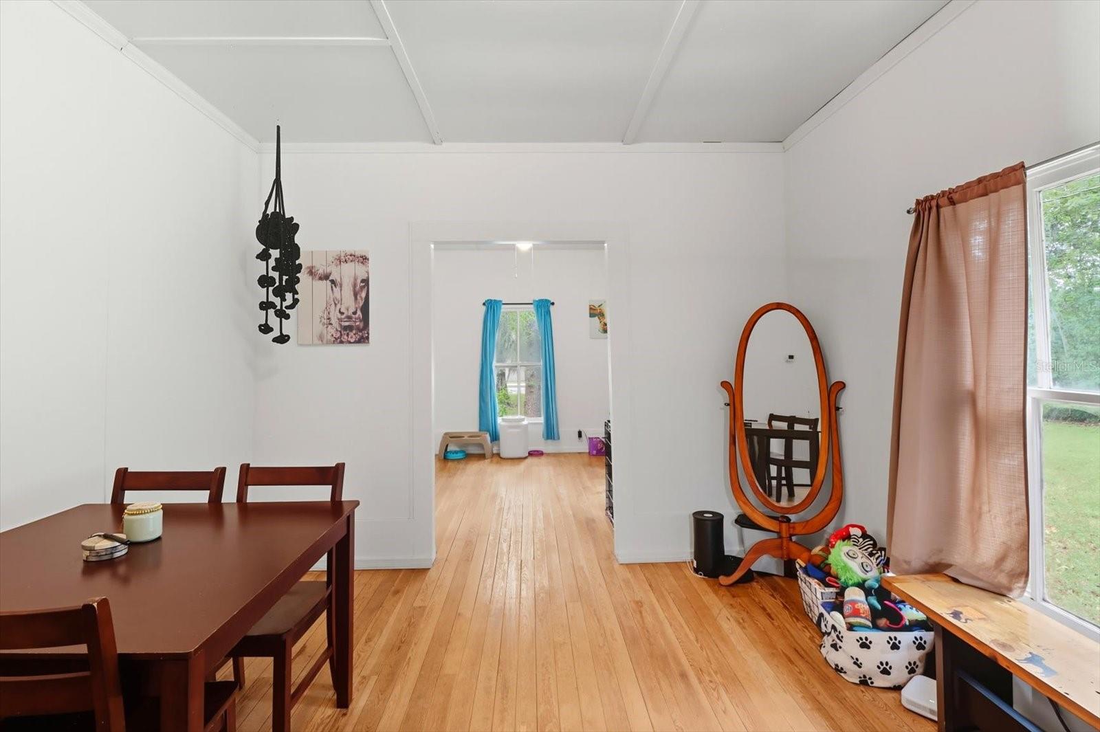 NON SUBDIVISON - Residential