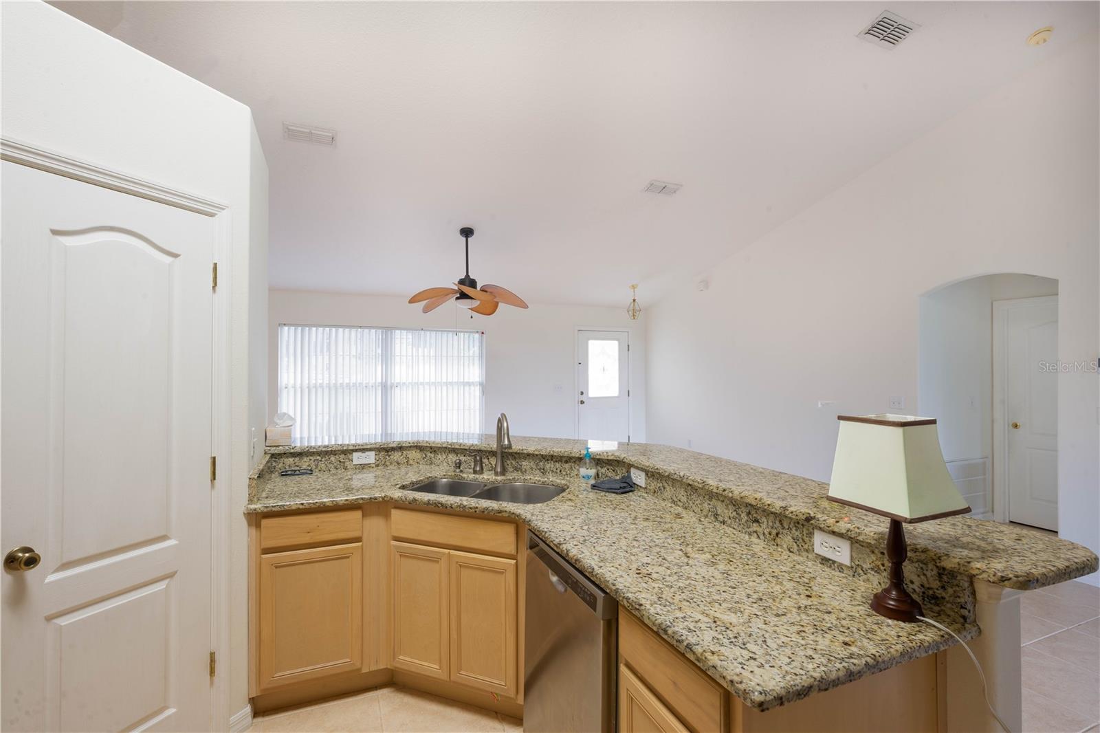 CLERMONT COLLEGE PARK PH 02B LT 181 PB - Residential