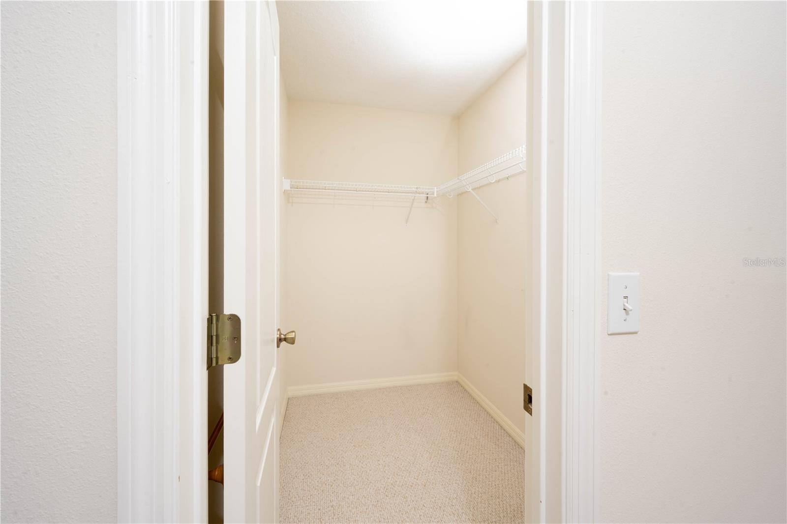 CLERMONT COLLEGE PARK PH 02B LT 181 PB - Residential
