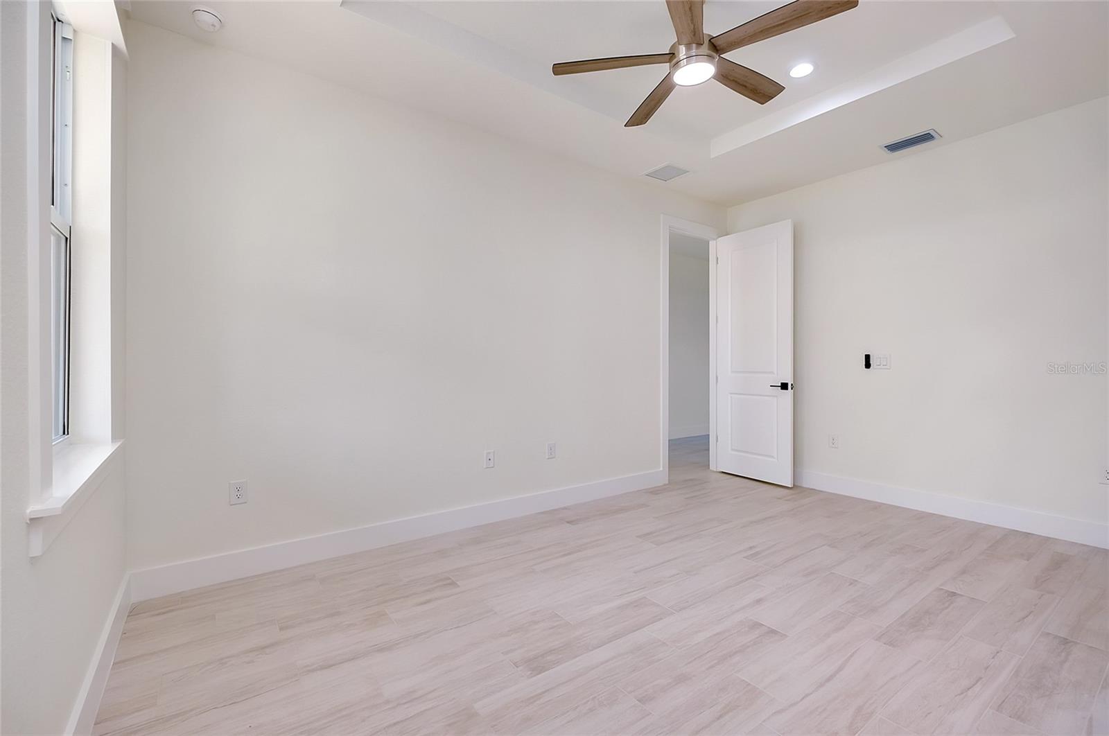 LA PUNTA PARK BLK000D LT0026 598/632 1330/1937 279 - Residential