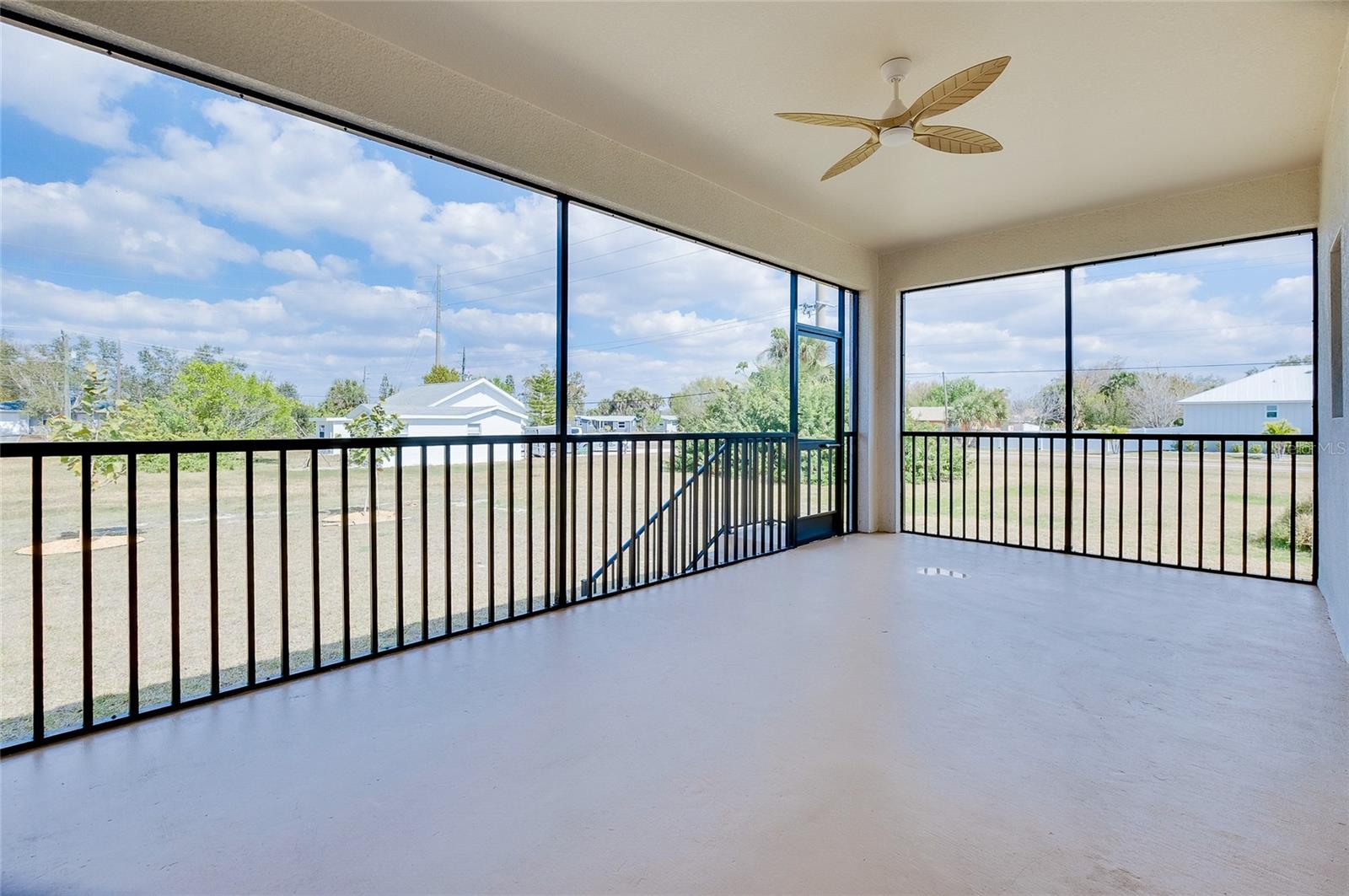 LA PUNTA PARK BLK000D LT0026 598/632 1330/1937 279 - Residential