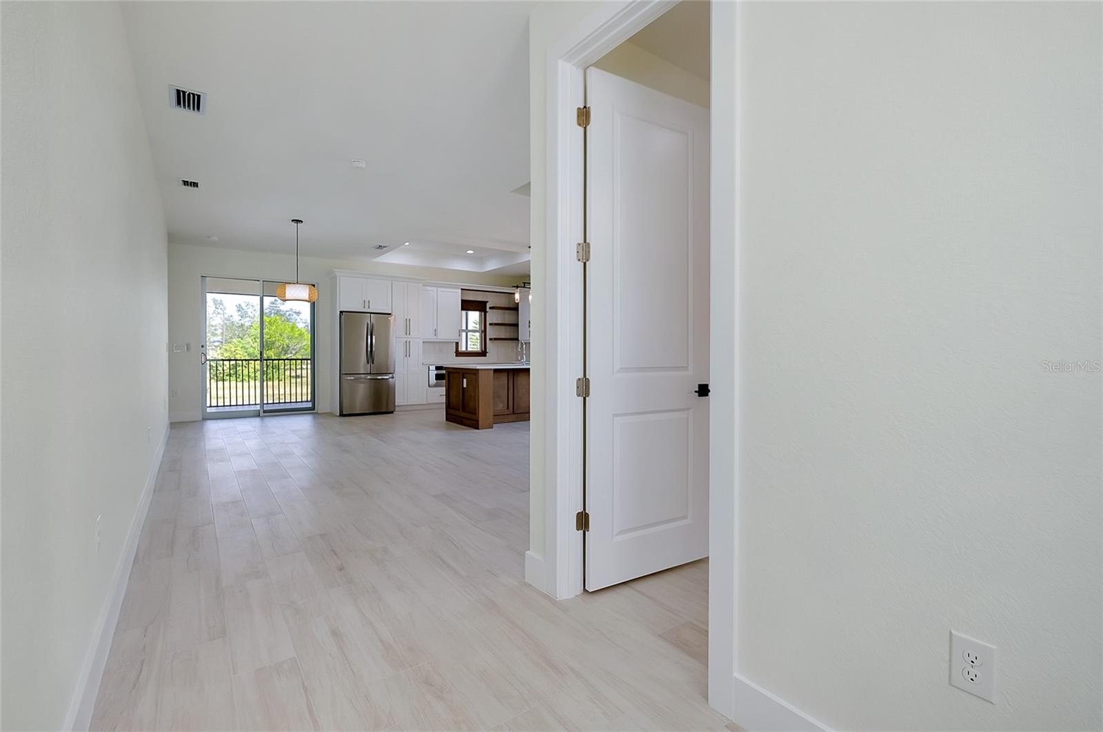 LA PUNTA PARK BLK000D LT0026 598/632 1330/1937 279 - Residential