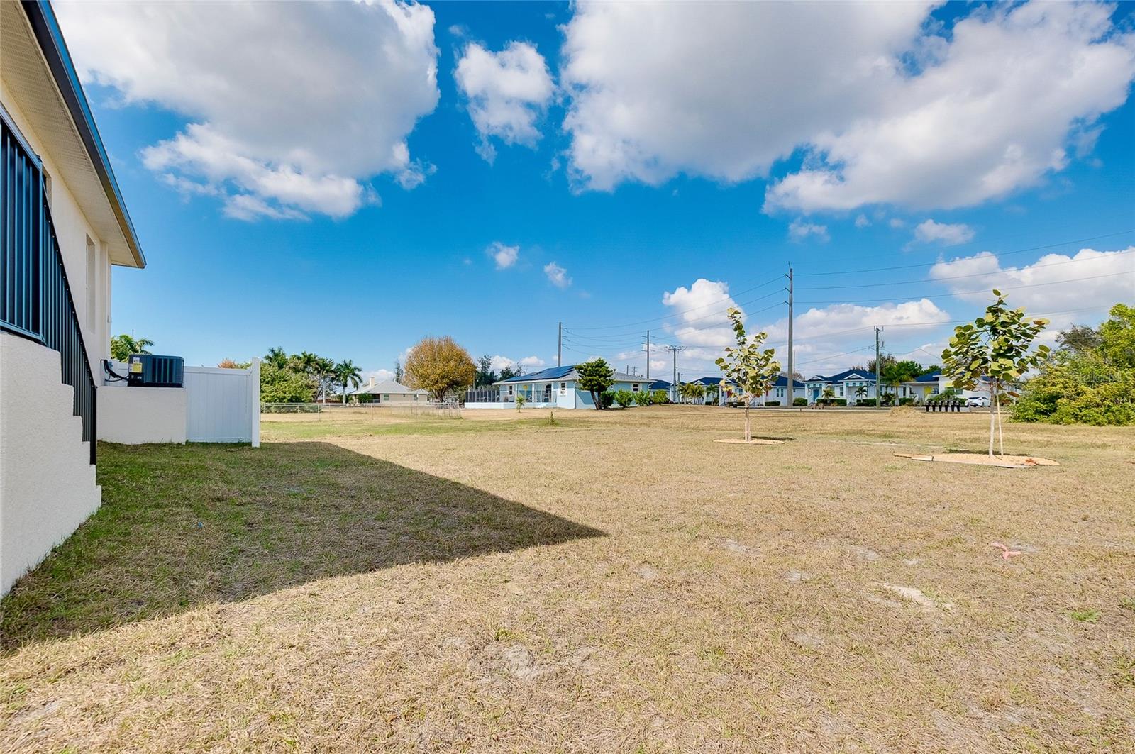 LA PUNTA PARK BLK000D LT0026 598/632 1330/1937 279 - Residential