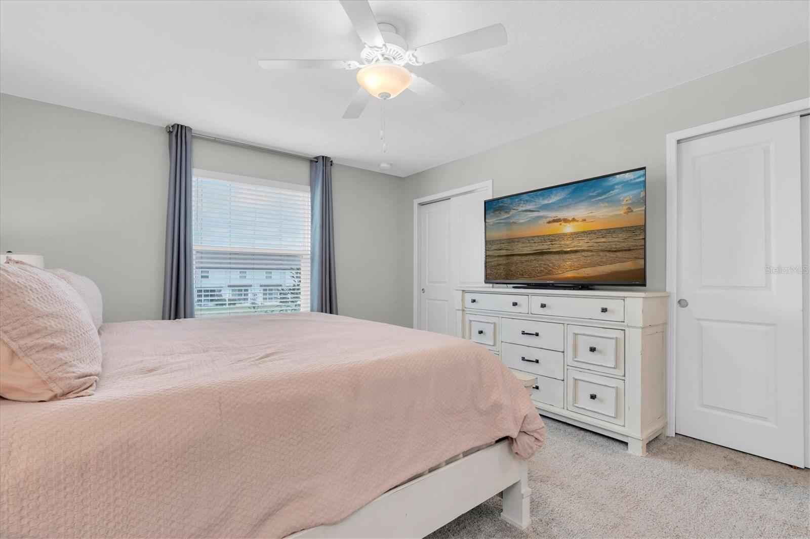 OAKSTEAD TWNHMS - Residential