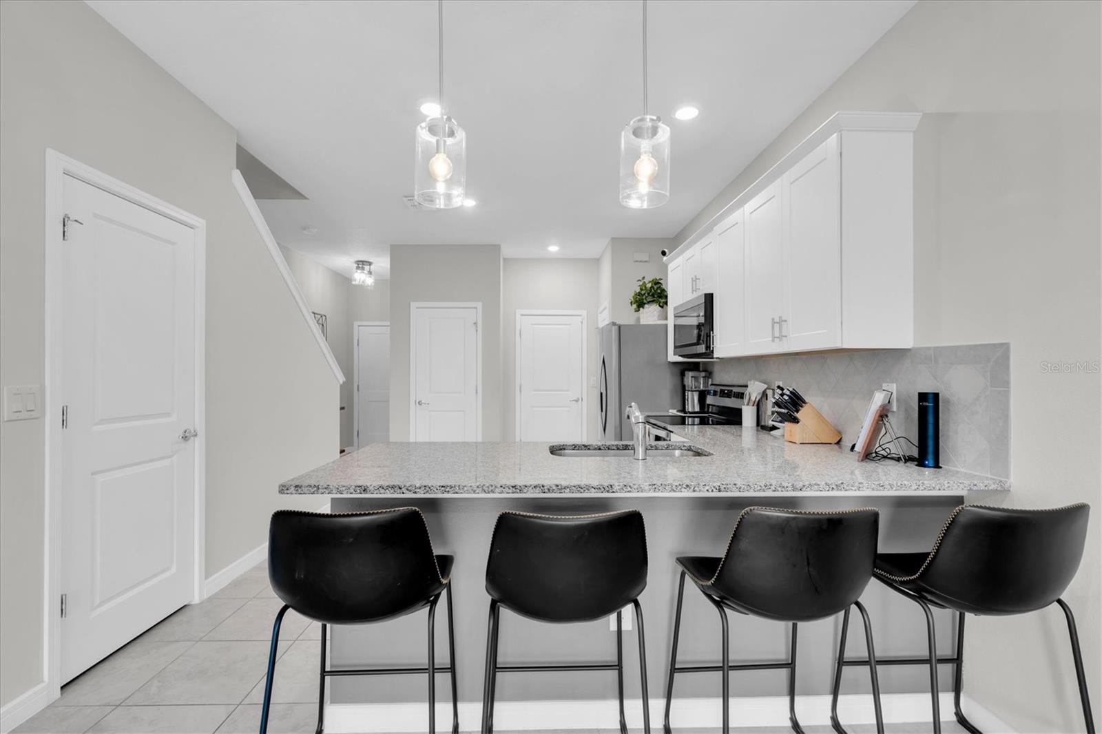 OAKSTEAD TWNHMS - Residential