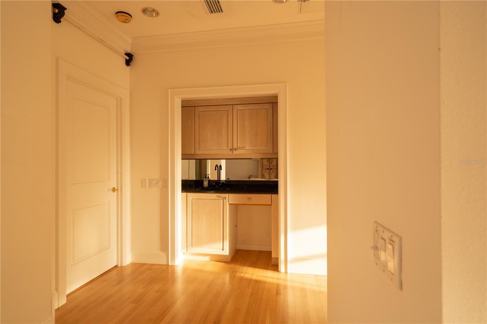 2217 - TROPICAL BREEZE ESTATES - Residential