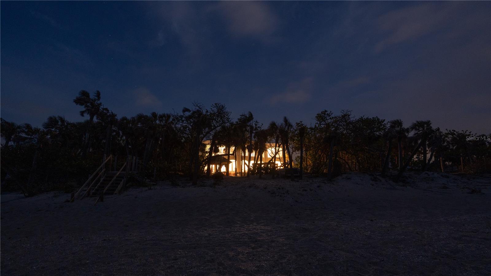 2217 - TROPICAL BREEZE ESTATES - Residential