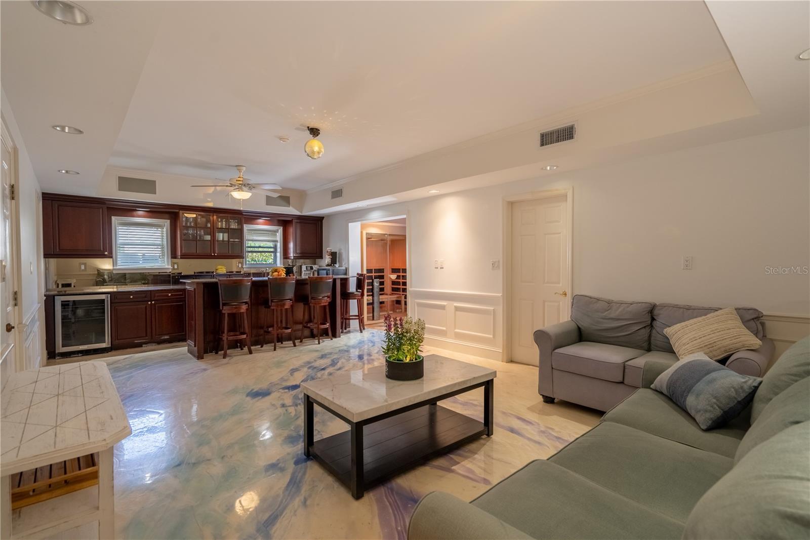 2217 - TROPICAL BREEZE ESTATES - Residential