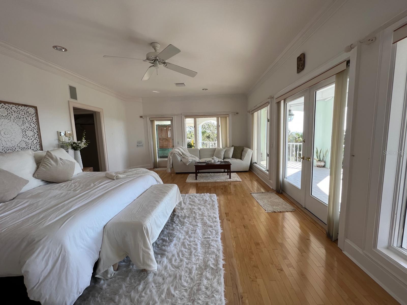 2217 - TROPICAL BREEZE ESTATES - Residential