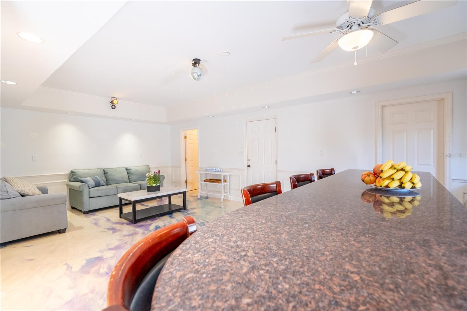 2217 - TROPICAL BREEZE ESTATES - Residential