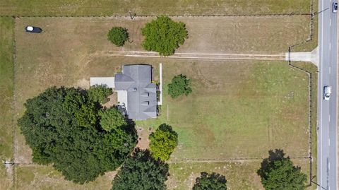 Tiny photo for 1930 NW 60th Avenue, Ocala, FL 34482 (MLS # OM706848)