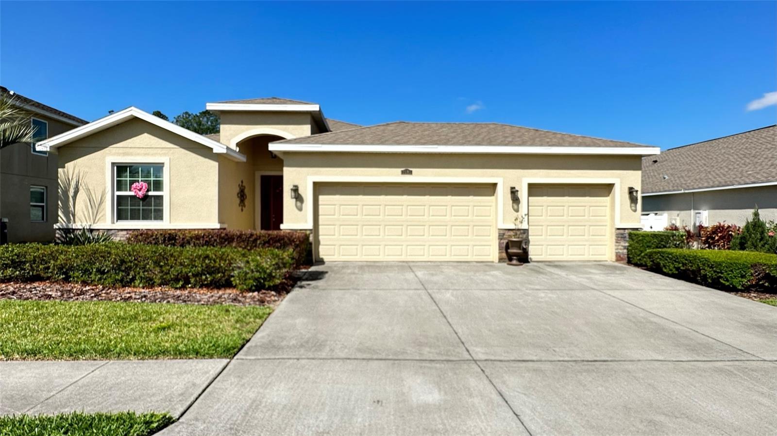 If you are looking for the perfect house in a prime neighborhood, look no further! Just minutes away from several major roadways, restaurants, and a variety of shopping locales! Located in the highly desired Enclave at Terra Bella, 4 bedrooms, 2 and a half baths and a 3 car garage on a conservation lot. This homes feels light and bright as soon as you walk in. Living and dining space are open and offer that feeling of everyone being able to mingle around the large island. Kitchen offers plenty of cabinetry and work space, with granite counters and stainless appliances too. The master is spacious with a large walk in closet and granite in the master bath. In fact all the bathrooms offer granite countertops. A fully fenced yard, Community offers easy access to SR 54 and I 75 with plenty of shopping and dining nearby. Make your appointment to see this home today.