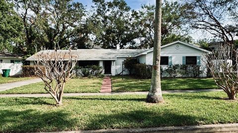 A home in TAMPA