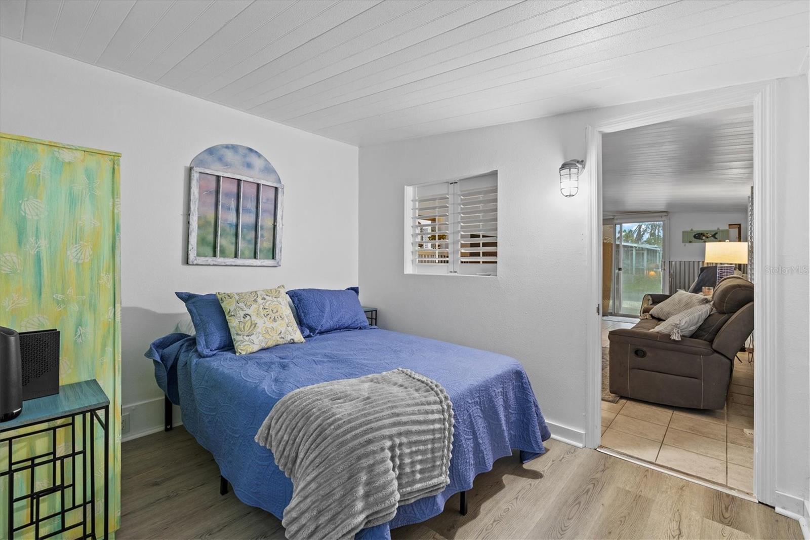 SUNNY SHORES TRAILER COMMUNITY - Residential