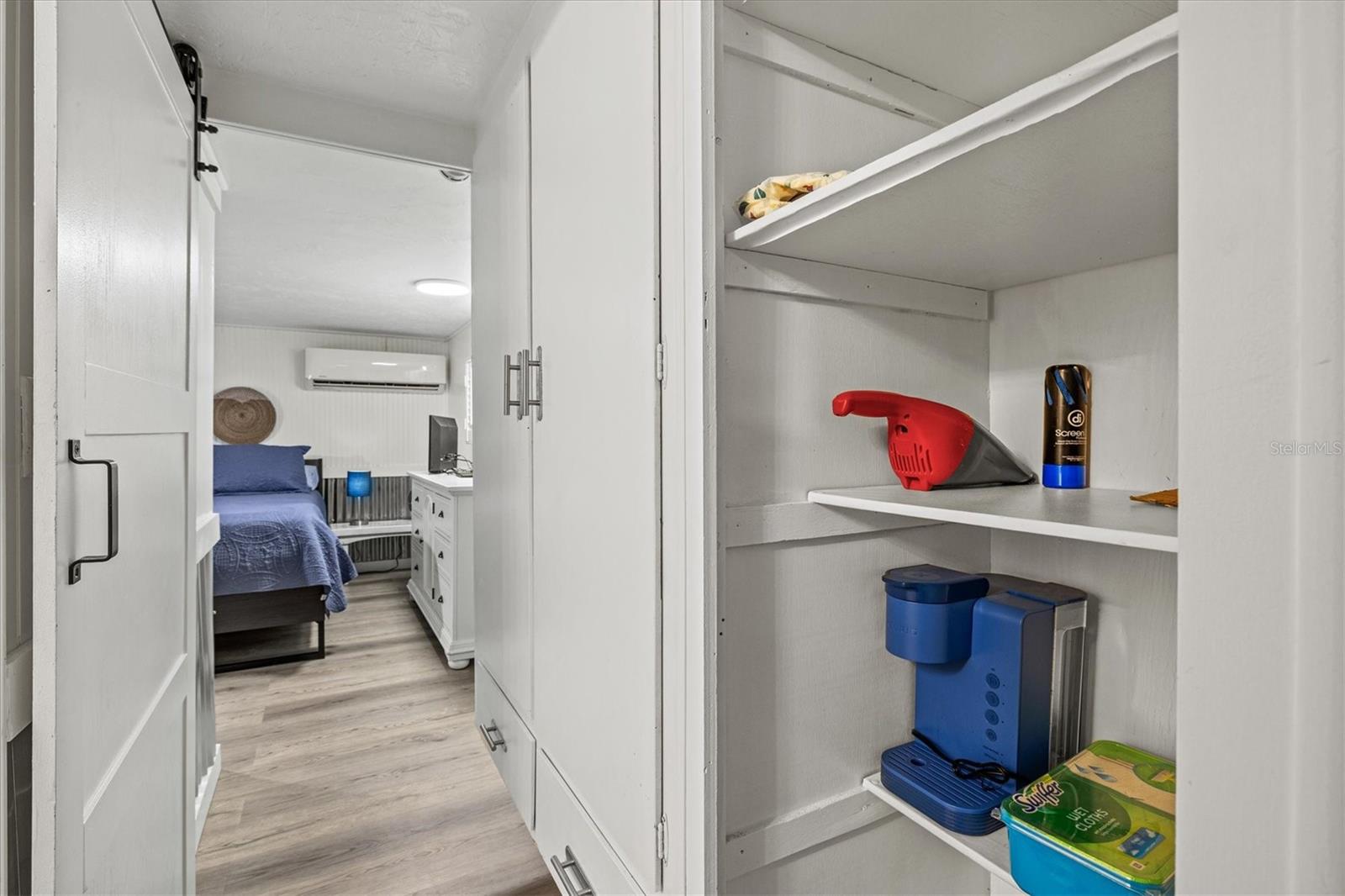 SUNNY SHORES TRAILER COMMUNITY - Residential