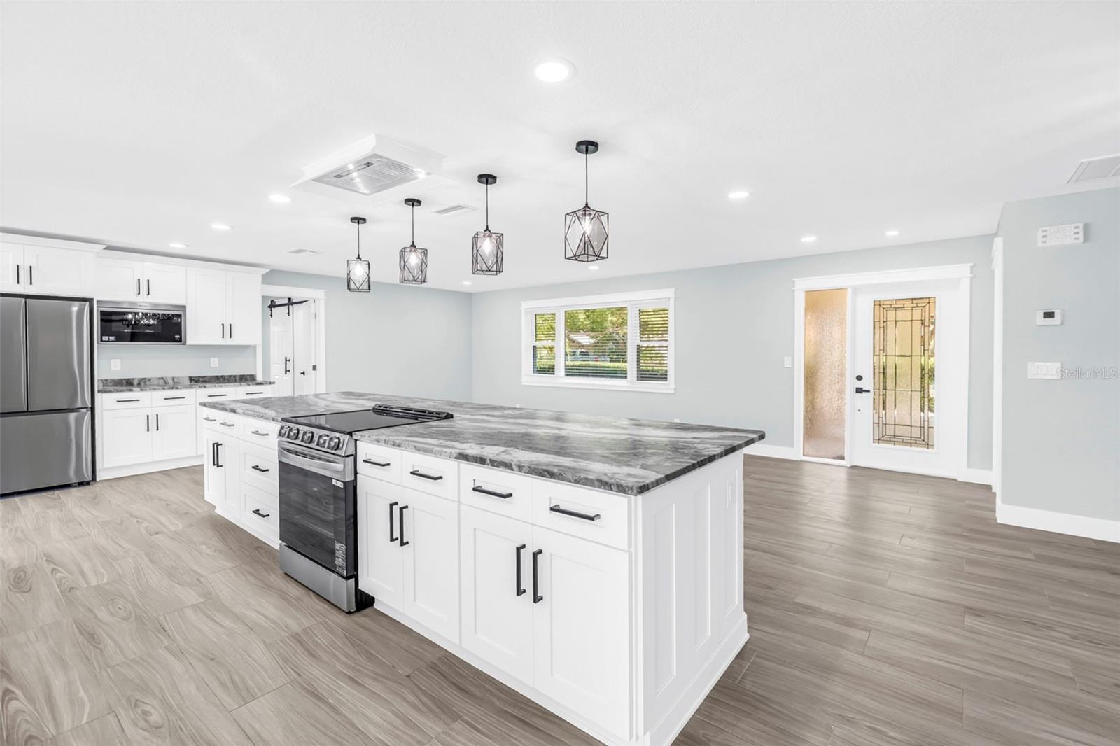 FARM REP - Residential