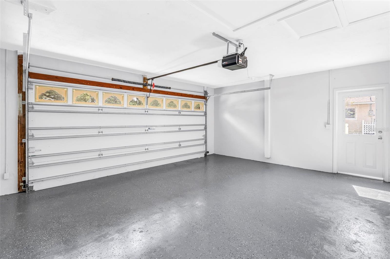 FARM REP - Residential