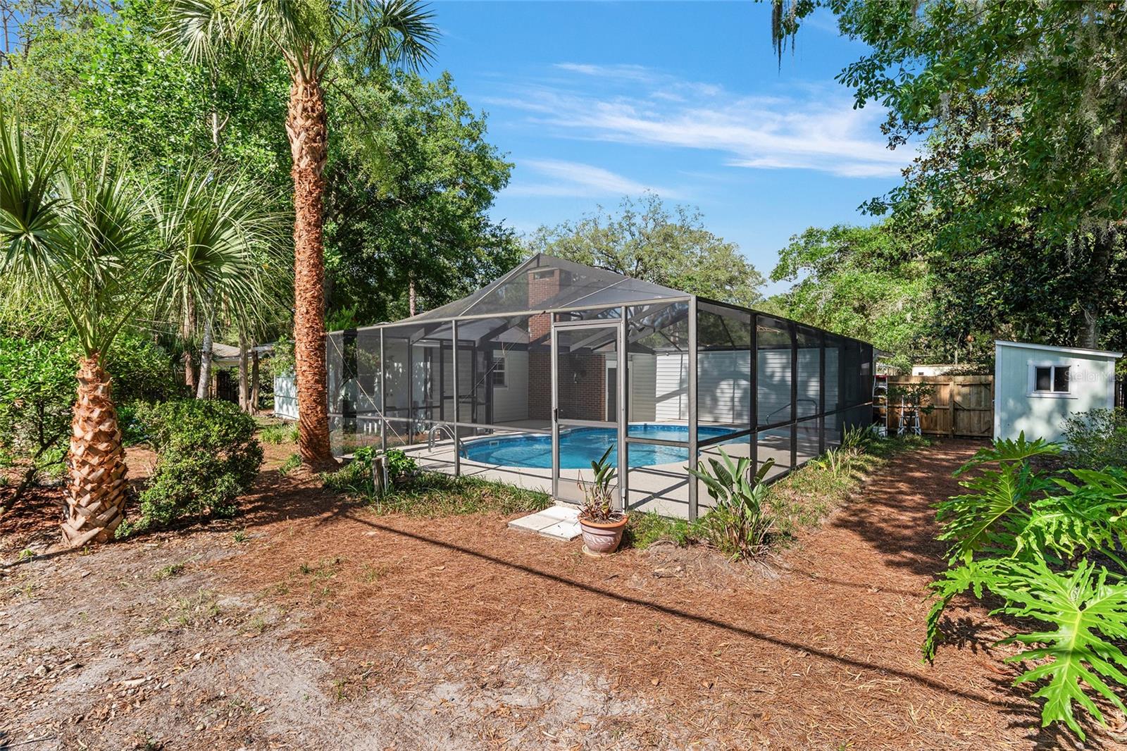 HAMPTON HEIGHTS - Residential