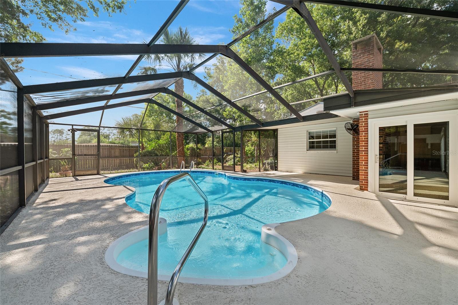 HAMPTON HEIGHTS - Residential