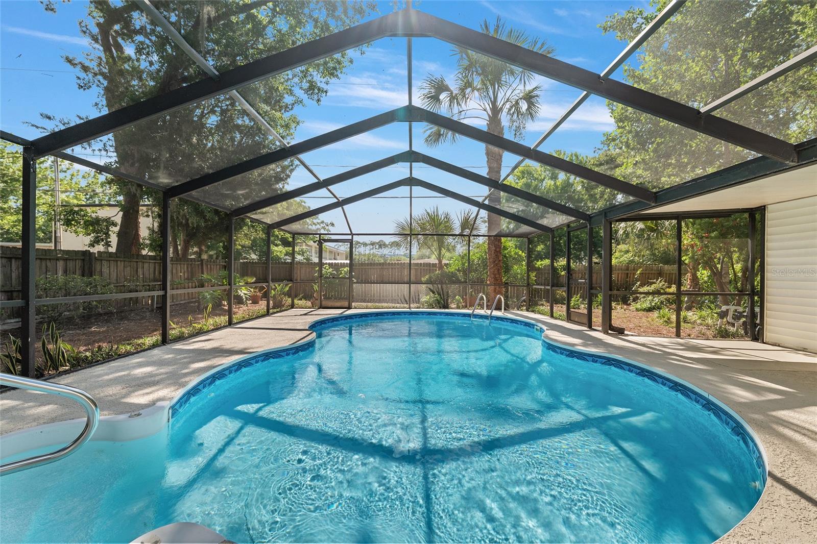 HAMPTON HEIGHTS - Residential