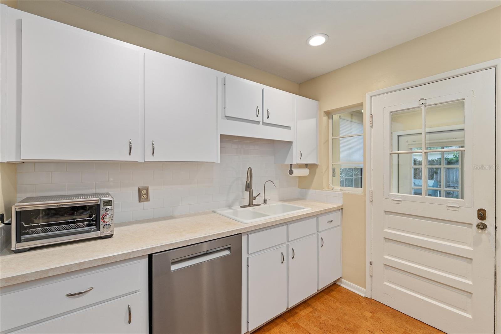 HAMPTON HEIGHTS - Residential