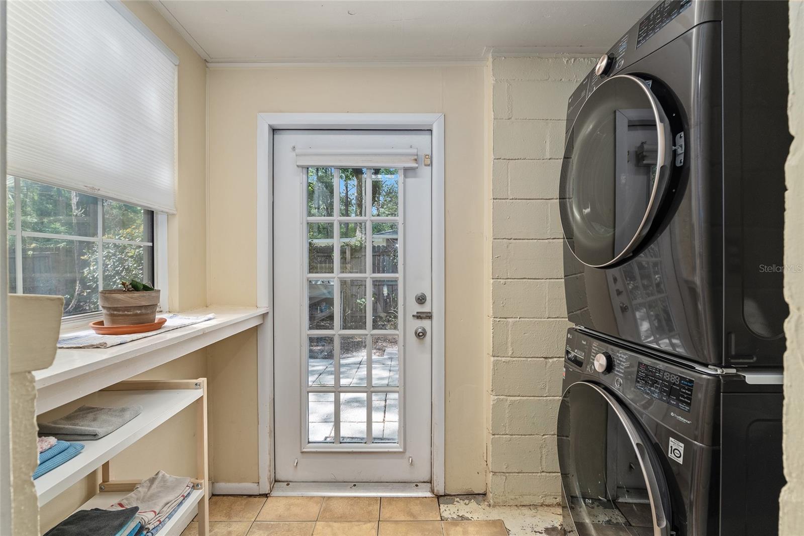 HAMPTON HEIGHTS - Residential
