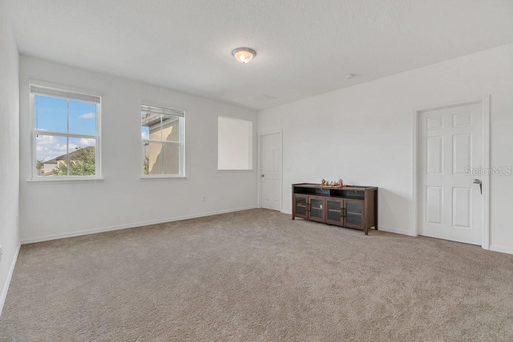 WESTSIDE VILLAGE - Residential Lease